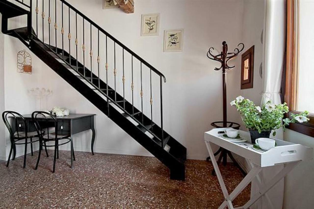 ונציה Loft Overlooking The Grand Canal מראה חיצוני תמונה